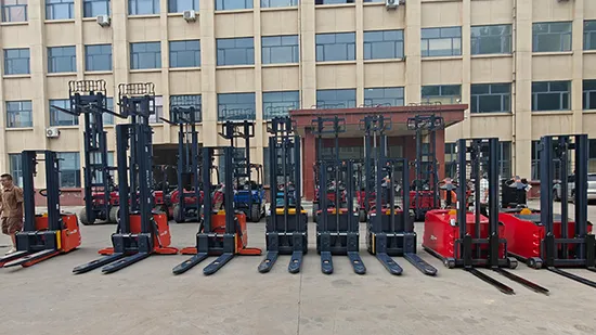Compact Electric Stacker Low Noise Operation for Food Beverage and Retail Industry 2 Ton Electric Stacker 